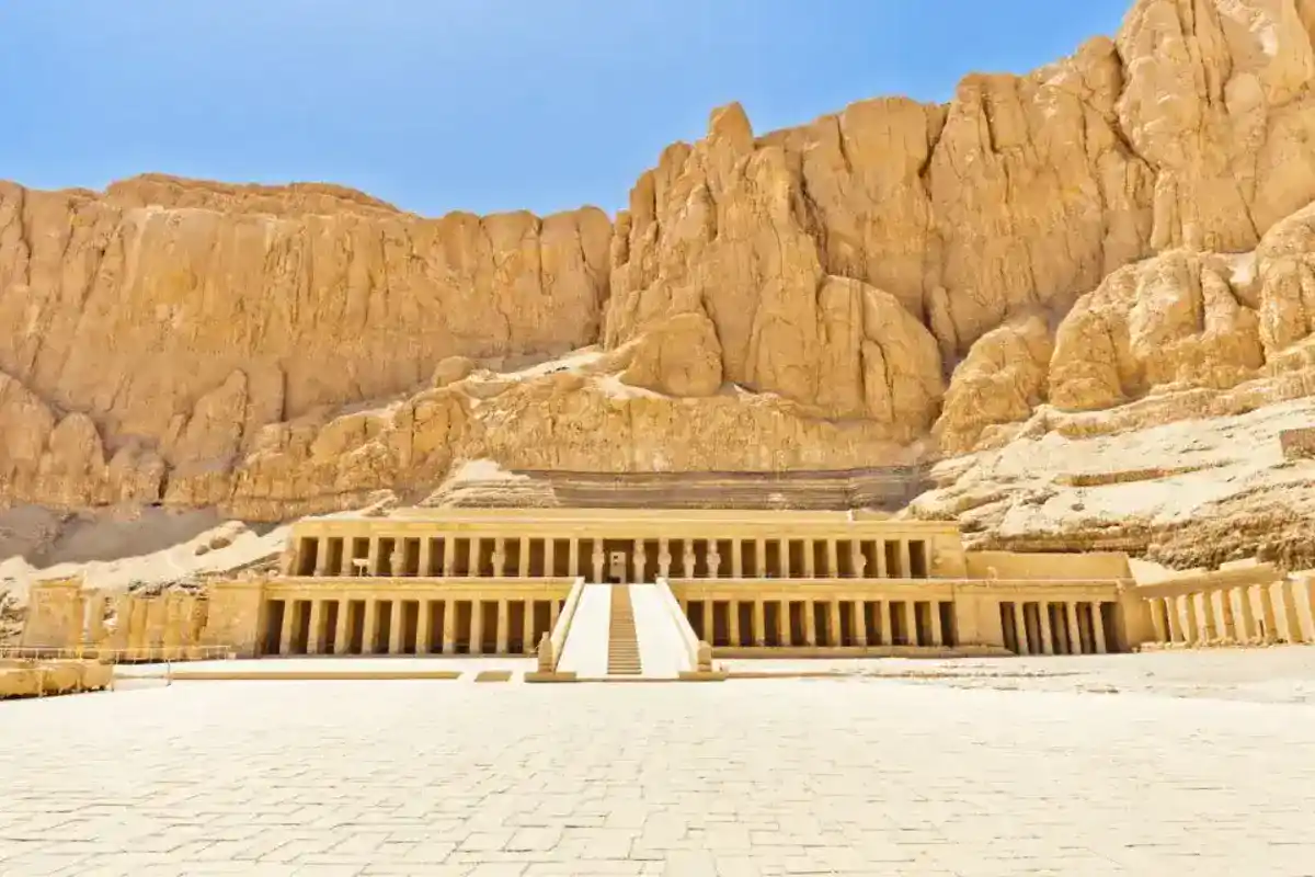 3-Day Cairo & Luxor Tour by Flight-Pyramids & Ancient Temples