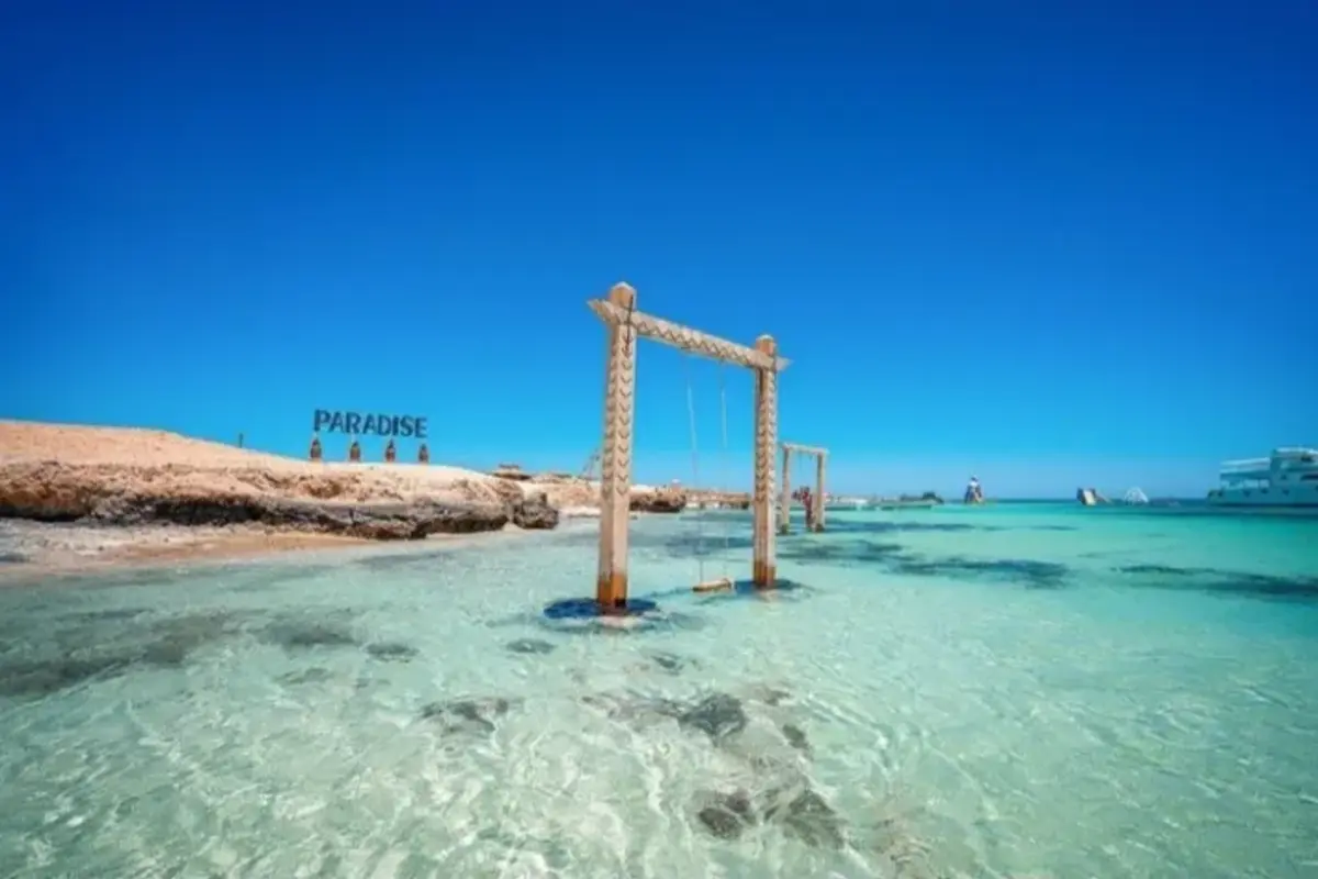 From Hurghada: Paradise Island Snorkeling Cruise