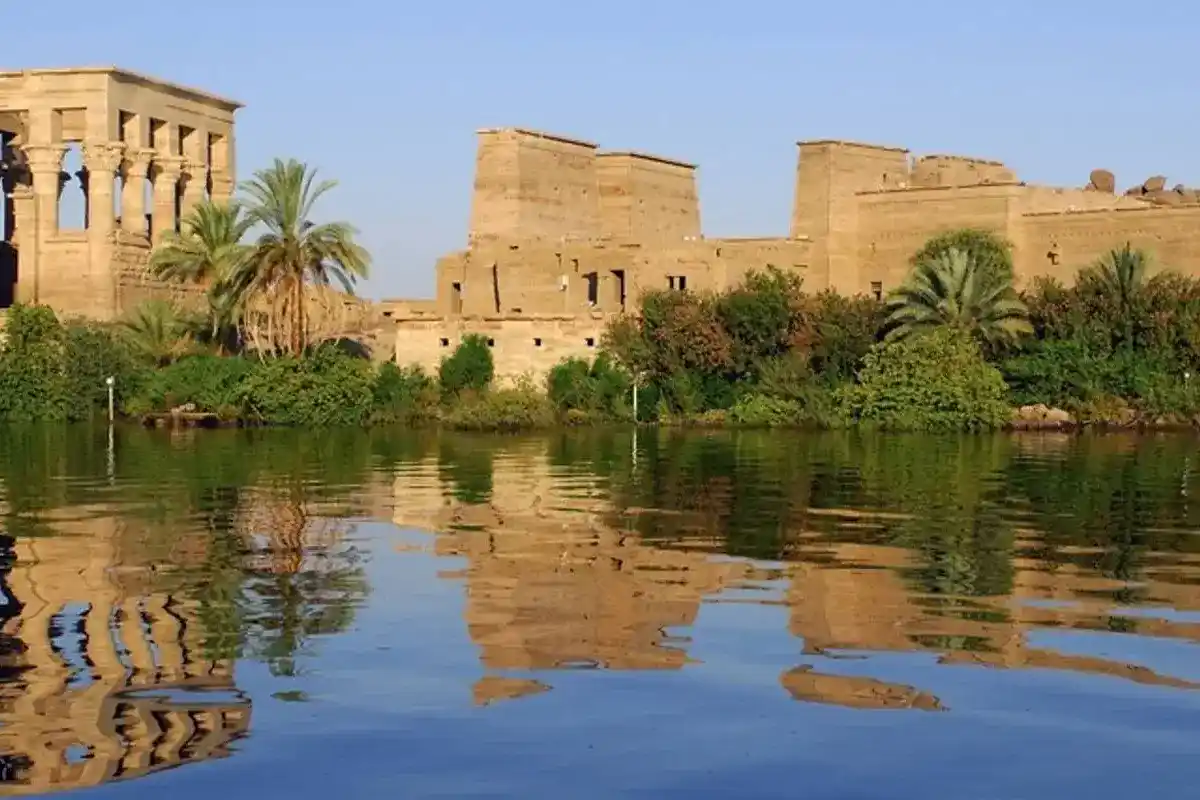 Luxury Nile Cruise Aswan to Luxor 4 Days | 5-Star Nile Cruise 
