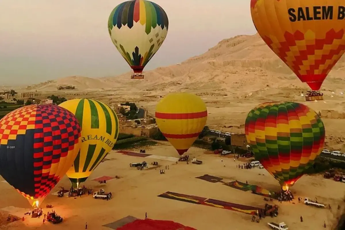 Heißluftballonfahrt in Luxor