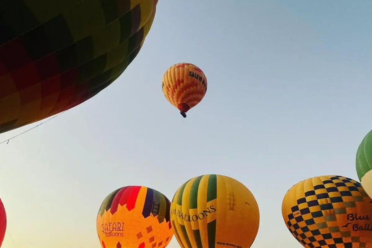 Circuit touristique de 2 jours à Louxor (rive est et rive ouest) avec vol en montgolfière en option