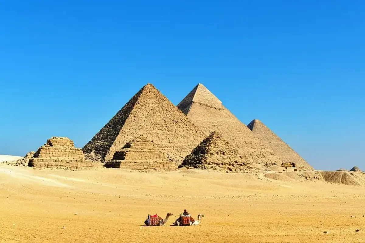 Circuit de 6 jours en Égypte : Pyramides, Alexandrie et temples de Louxor